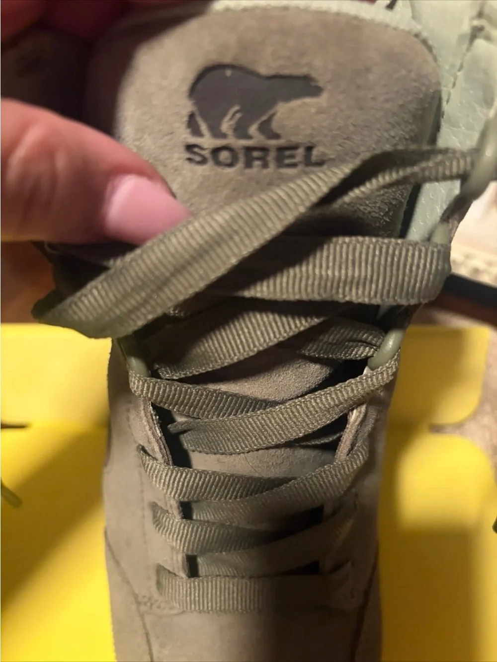 Sorel Olive Green Suede Lace-Up Wedge Size 8.5
